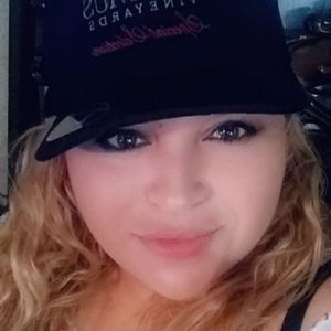 Meet your Posher, Chavela